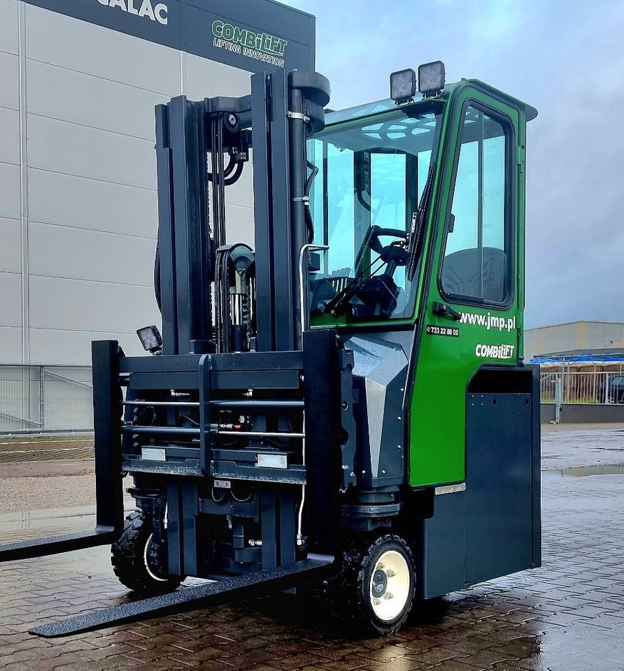 Combilift CBE 2500 - Chariot multidirectionnel: photos 2 Combilift CBE 2500 - Chariot multidirectionnel: photos 2