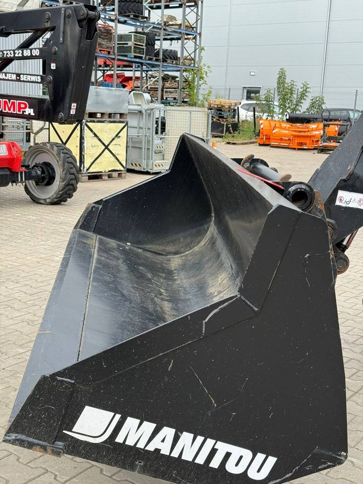 Manitou CBR 1000 2450mm RECCO (MRT) - Godet pour Engins de chantier: photos 4 Manitou CBR 1000 2450mm RECCO (MRT) - Godet pour Engins de chantier: photos 4