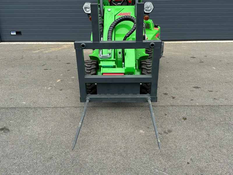 Avant Stroprikker - Accessoire pour Machine agricole: photos 2 Avant Stroprikker - Accessoire pour Machine agricole: photos 2