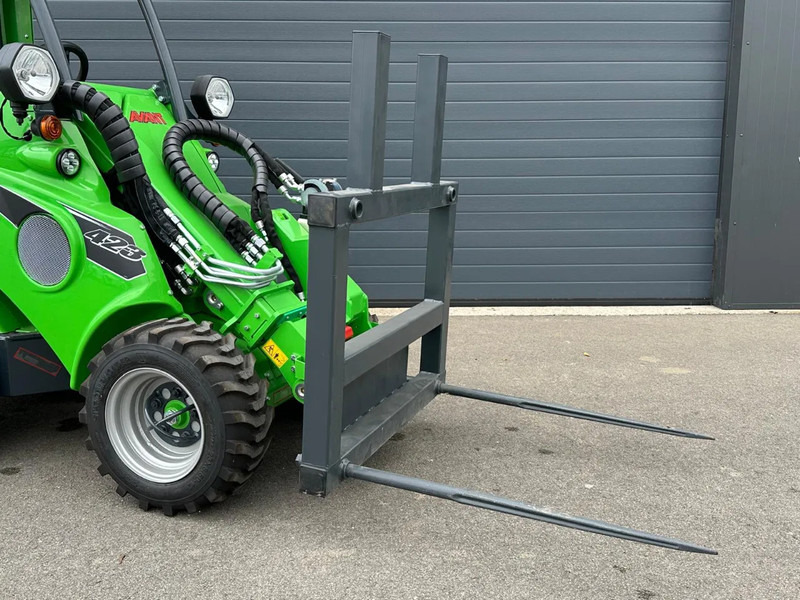 Avant Stroprikker - Accessoire pour Machine agricole: photos 1 Avant Stroprikker - Accessoire pour Machine agricole: photos 1