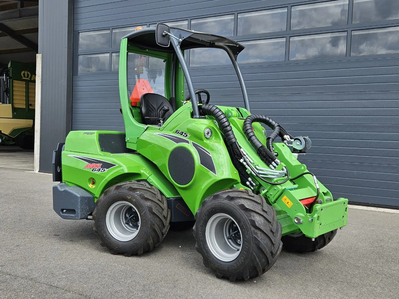 Avant 645i Rental mini-shovel - Chargeuse compacte sur chenilles: photos 1 Avant 645i Rental mini-shovel - Chargeuse compacte sur chenilles: photos 1