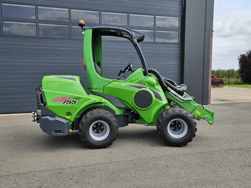 Avant 755i Rental mini-shovel - Chargeuse compacte sur chenilles: photos 3 Avant 755i Rental mini-shovel - Chargeuse compacte sur chenilles: photos 3