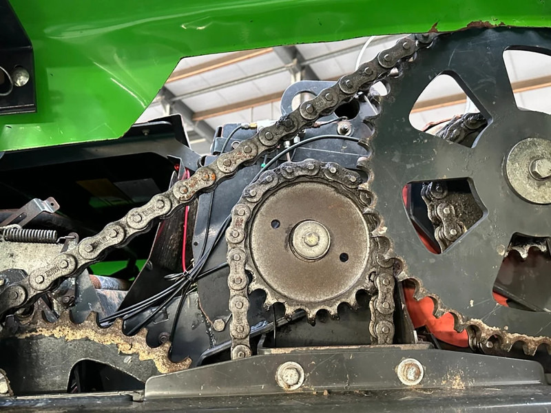 Machine agricole Deutz Fixmaster 235BP: photos 7 Machine agricole Deutz Fixmaster 235BP: photos 7