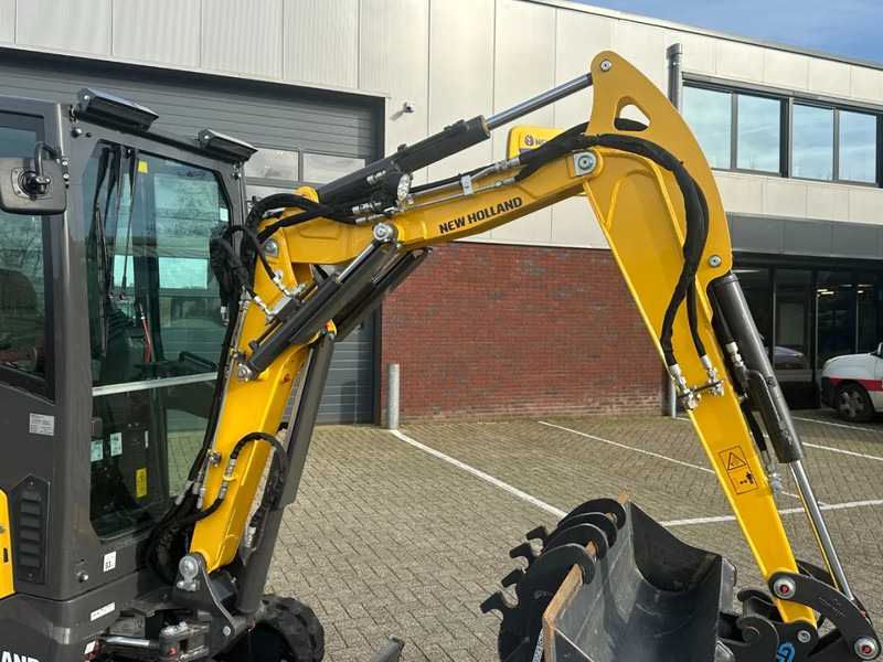 New Holland E20D 3-delige offset giek - Mini pelle: photos 4 New Holland E20D 3-delige offset giek - Mini pelle: photos 4