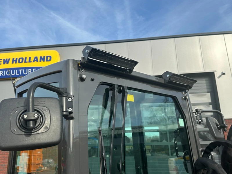 New Holland E20D 3-delige offset giek - Mini pelle: photos 5 New Holland E20D 3-delige offset giek - Mini pelle: photos 5