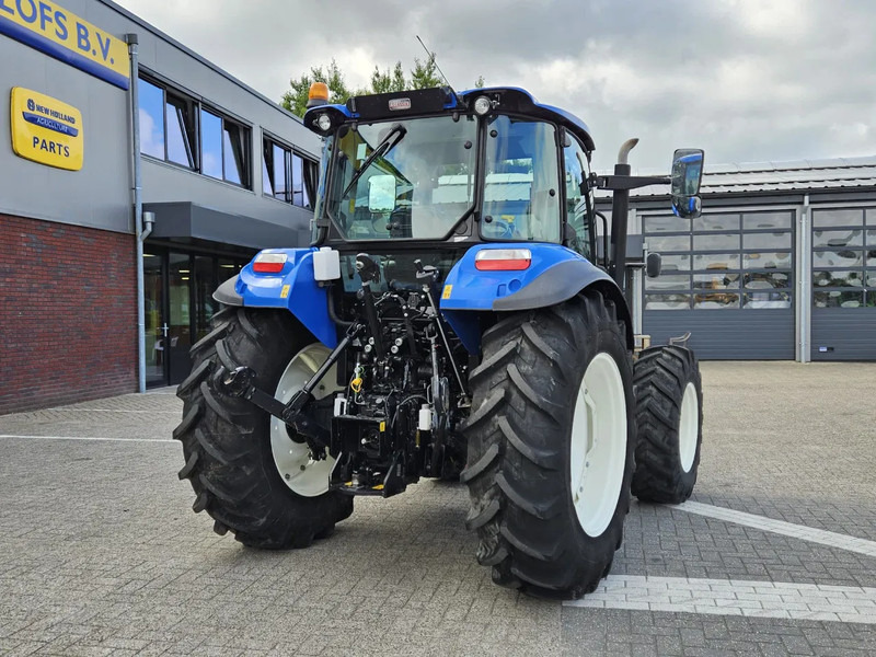 New Holland T5.85 Dual command - Tracteur agricole: photos 5 New Holland T5.85 Dual command - Tracteur agricole: photos 5