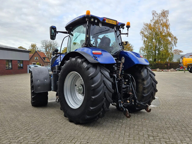 New Holland T7.230AC Autocommand - Tracteur agricole: photos 5 New Holland T7.230AC Autocommand - Tracteur agricole: photos 5