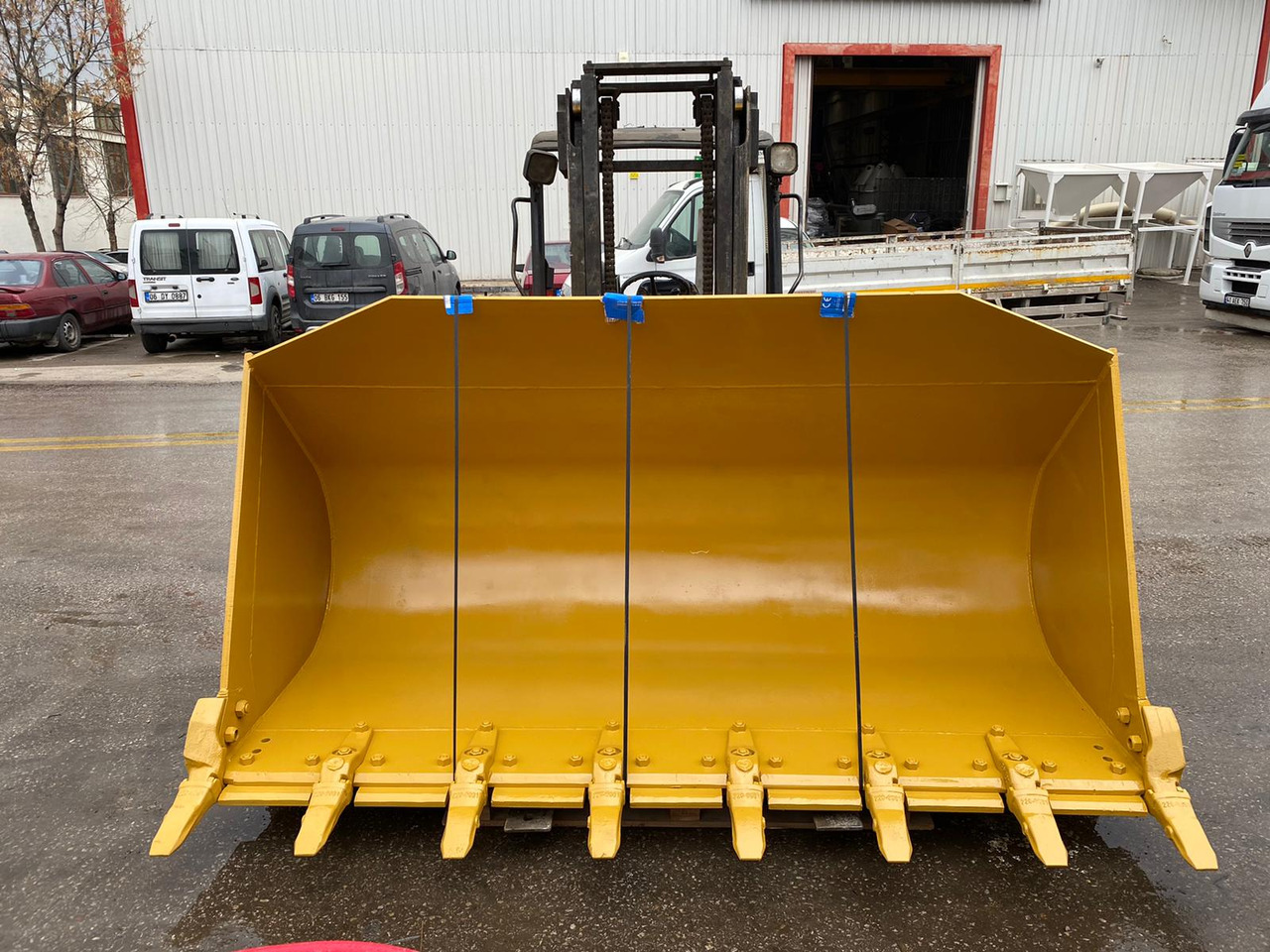 CAT 950 - Godet pour chargeur pour Chargeuse: photos 4 CAT 950 - Godet pour chargeur pour Chargeuse: photos 4