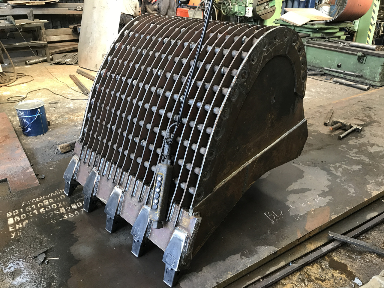 Godet de tri pour Outil/ Équipement neuf Doosan: photos 7 Godet de tri pour Outil/ Équipement neuf Doosan: photos 7