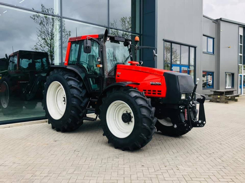 Valtra Valmet Zuidberg Fronthef - Tracteur agricole: photos 1 Valtra Valmet Zuidberg Fronthef - Tracteur agricole: photos 1
