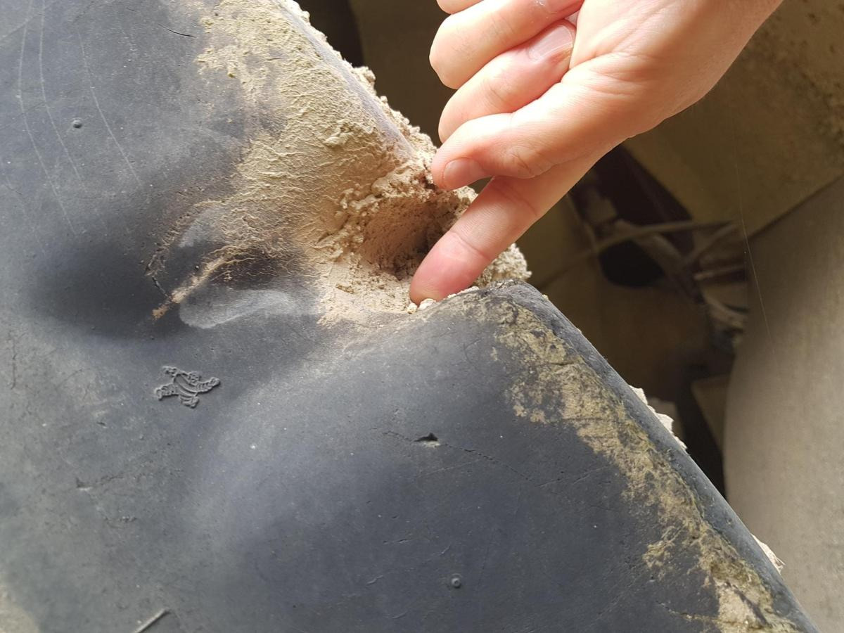 Tombereau rigide Caterpillar 777 B: photos 11