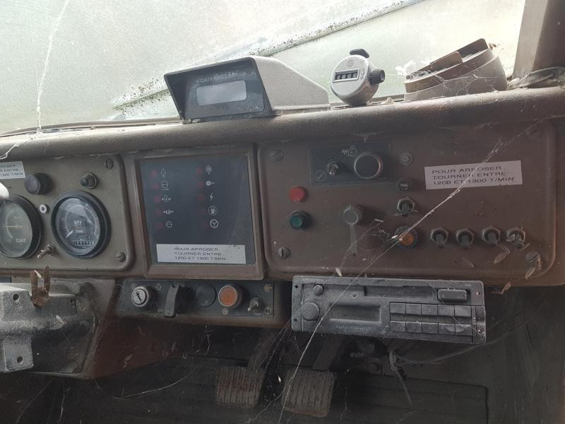 Tombereau rigide Caterpillar 777 B: photos 9
