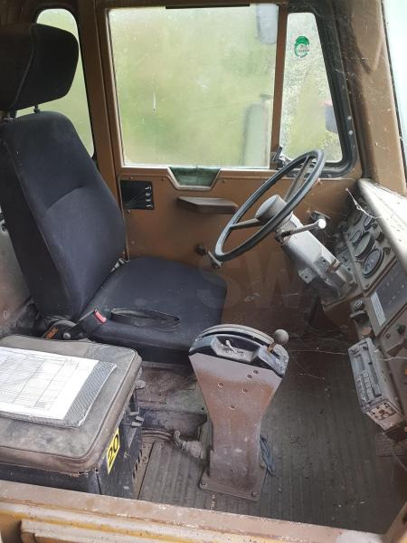 Tombereau rigide Caterpillar 777 B: photos 7