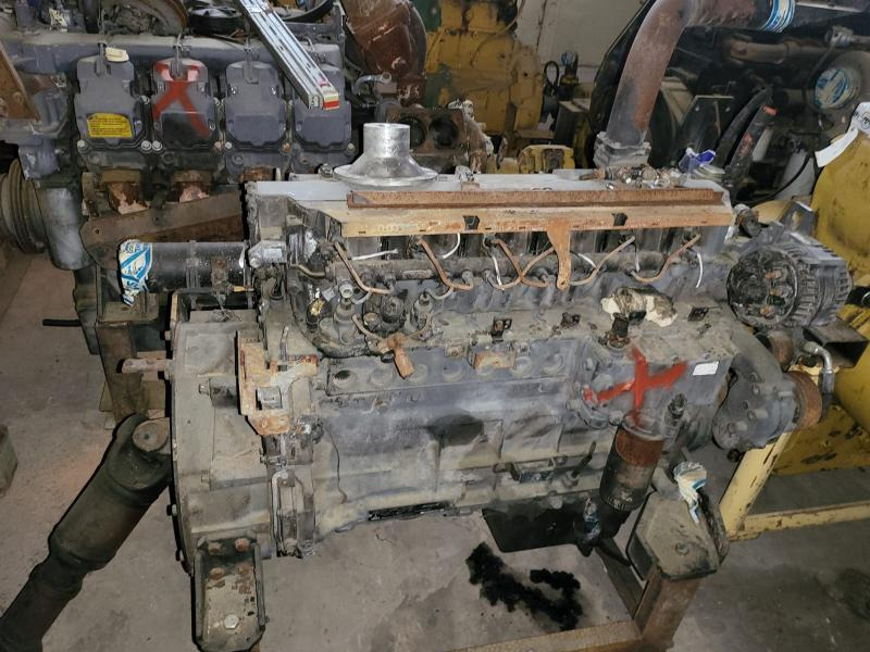 Deutz TCD 2013 L06 2V 243 HP - Moteur pour Engins de chantier: photos 1 Deutz TCD 2013 L06 2V 243 HP - Moteur pour Engins de chantier: photos 1