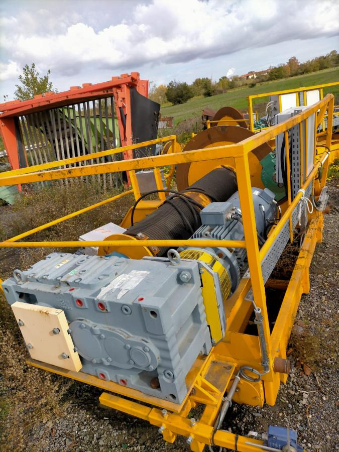 - Treuil: photos 3 - Treuil: photos 3