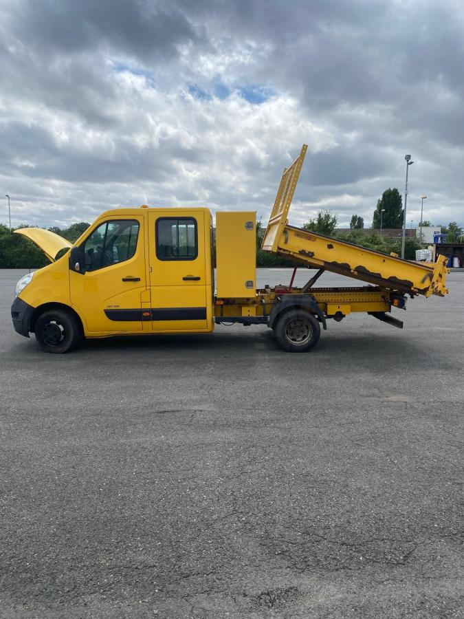 Renault Master 150 DCI - Utilitaire benne: photos 1 Renault Master 150 DCI - Utilitaire benne: photos 1