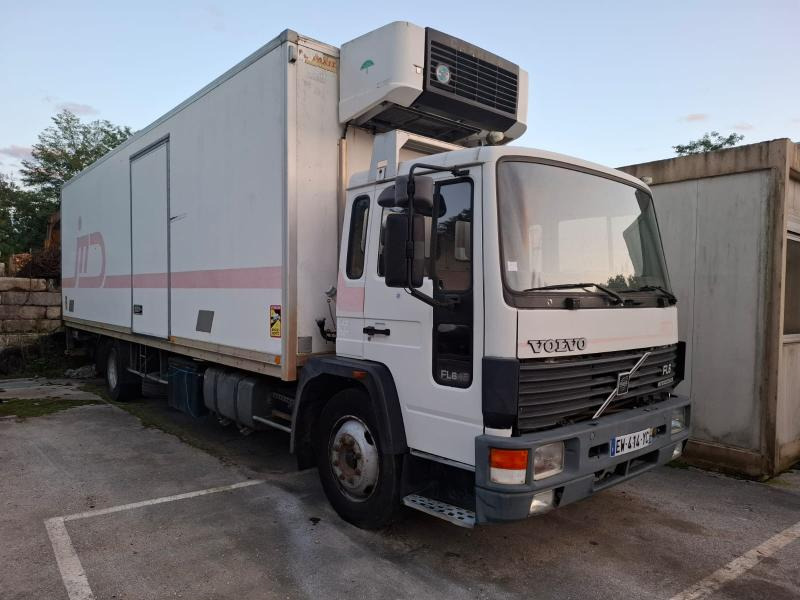 Volvo FL6 - Camion frigorifique: photos 2 Volvo FL6 - Camion frigorifique: photos 2