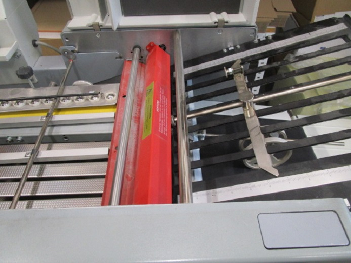 MB MULTIPLI 35 MIT GESTELL - Plieuse de bureau: photos 3 MB MULTIPLI 35 MIT GESTELL - Plieuse de bureau: photos 3