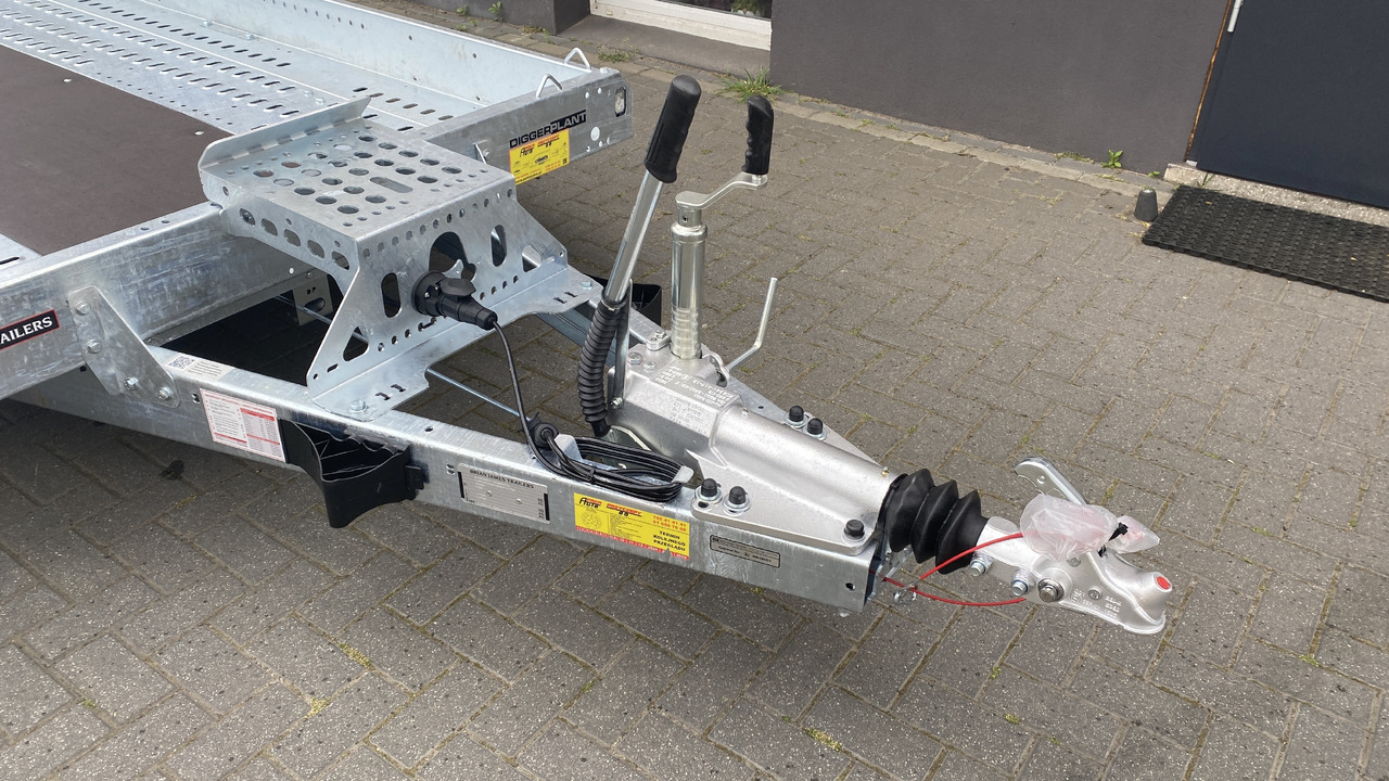 PRZYCZEPA BRIAN JAMES TRAILERS LAWETA KOPARKI MINIKOPARKI 3500KG 320x170 / BRIAN JAMES TRAILERS Excavator/Miniexcavator Flatbed Trailer 3500KG 320x170 - Remorque porte engin: photos 5 PRZYCZEPA BRIAN JAMES TRAILERS LAWETA KOPARKI MINIKOPARKI 3500KG 320x170 / BRIAN JAMES TRAILERS Excavator/Miniexcavator Flatbed Trailer 3500KG 320x170 - Remorque porte engin: photos 5