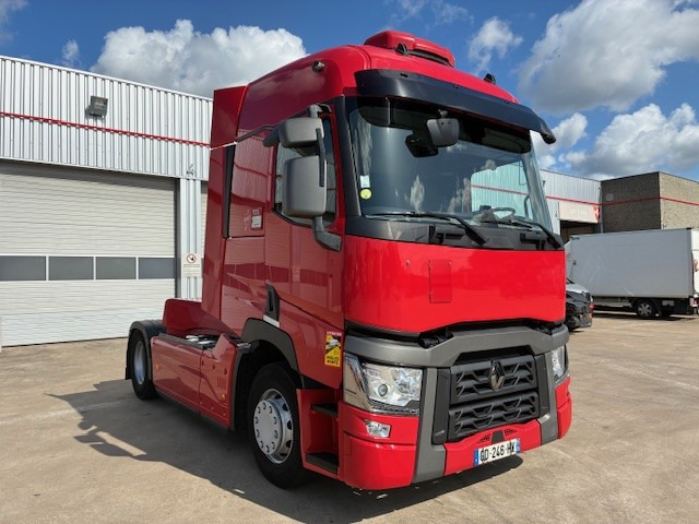 Renault Trucks T - Tracteur routier: photos 2 Renault Trucks T - Tracteur routier: photos 2