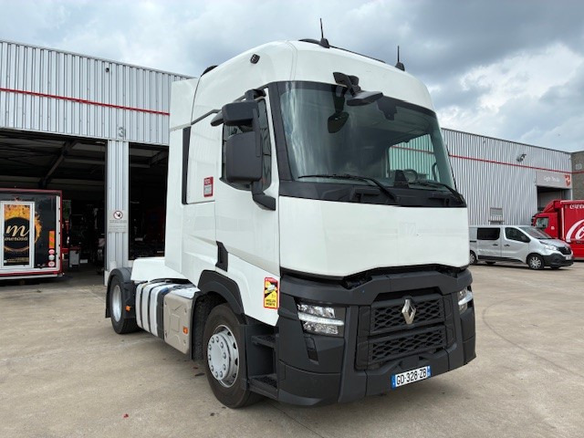 Renault Trucks T - Tracteur routier: photos 2 Renault Trucks T - Tracteur routier: photos 2