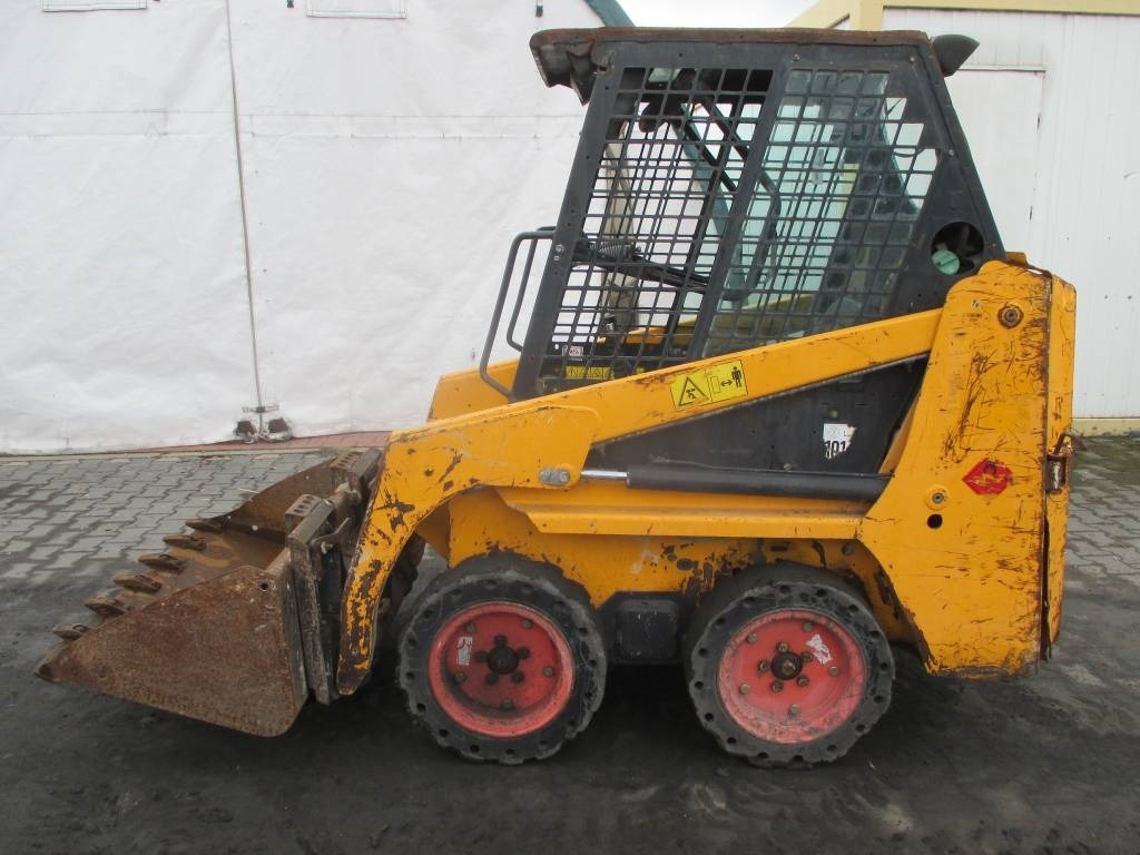 Bobcat S 70 - Mini chargeuse: photos 1 Bobcat S 70 - Mini chargeuse: photos 1