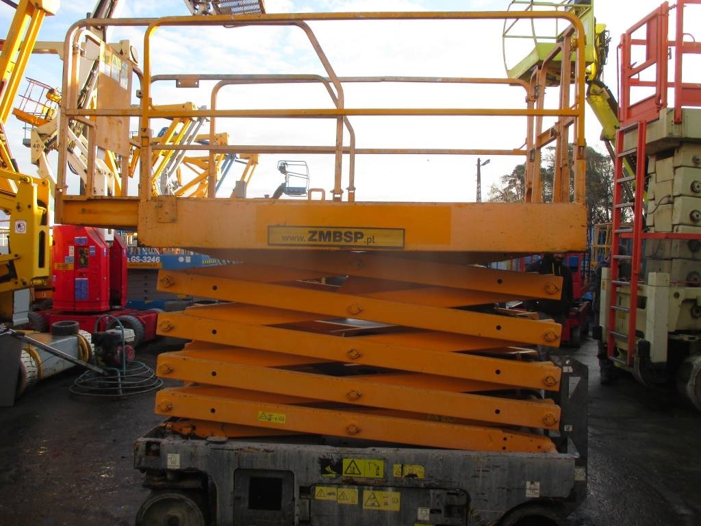 Genie GS 3246 - Nacelle ciseaux: photos 5 Genie GS 3246 - Nacelle ciseaux: photos 5