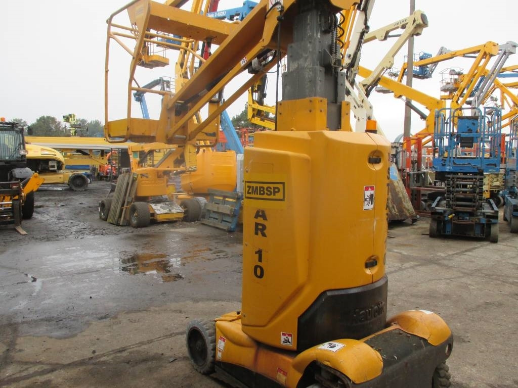 Haulotte Star 10  - Nacelle à mât vertical: photos 4 Haulotte Star 10  - Nacelle à mât vertical: photos 4