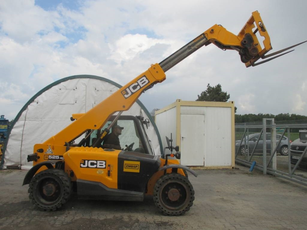 JCB 525-60 - Chariot télescopique: photos 1 JCB 525-60 - Chariot télescopique: photos 1