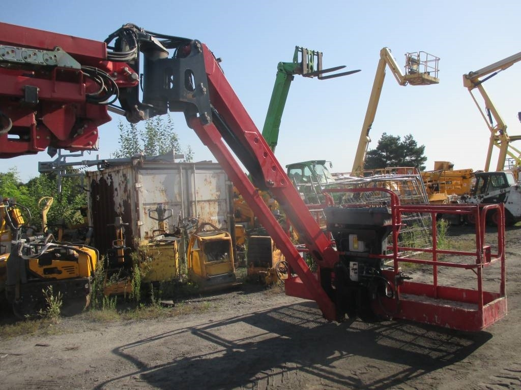 JLG 1200 SJP - Nacelle télescopique: photos 4 JLG 1200 SJP - Nacelle télescopique: photos 4