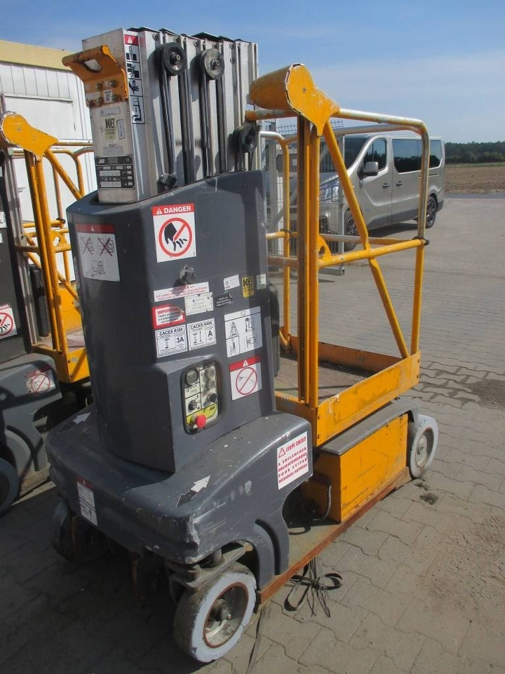 JLG Toucan Junior 8 - Nacelle à mât vertical: photos 3 JLG Toucan Junior 8 - Nacelle à mât vertical: photos 3