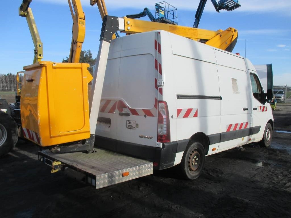 Klubb K32 - Camion avec nacelle: photos 3 Klubb K32 - Camion avec nacelle: photos 3