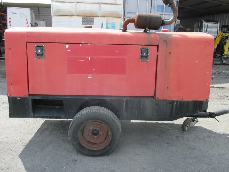 Lincoln E 500 S - Equipement de soudage: photos 2 Lincoln E 500 S - Equipement de soudage: photos 2