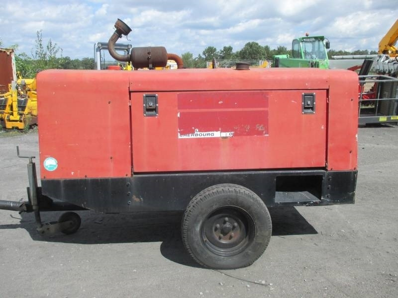 Lincoln E 500 S - Equipement de soudage: photos 1 Lincoln E 500 S - Equipement de soudage: photos 1