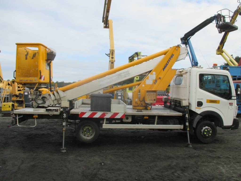 Multitel MT 202 - Camion avec nacelle: photos 2 Multitel MT 202 - Camion avec nacelle: photos 2