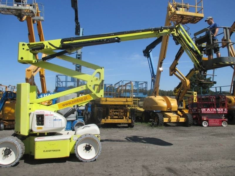 Niftylift HR 15 N D E - Nacelle articulée: photos 1 Niftylift HR 15 N D E - Nacelle articulée: photos 1
