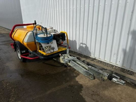 BRENDON BB1000 - Nettoyeur haute pression, Remorque voiture: photos 2 BRENDON BB1000 - Nettoyeur haute pression, Remorque voiture: photos 2