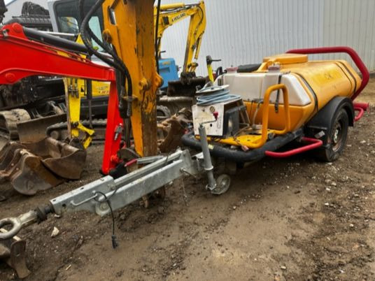 BRENDON BBW30KPE - Nettoyeur haute pression, Remorque voiture: photos 2 BRENDON BBW30KPE - Nettoyeur haute pression, Remorque voiture: photos 2