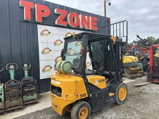 Doosan G25E à 10500 € HT - Chariot élévateur à gaz: photos 5 Doosan G25E à 10500 € HT - Chariot élévateur à gaz: photos 5