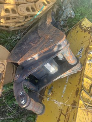 Godet éjecteur attache terex - Godet pour pelle: photos 4 Godet éjecteur attache terex - Godet pour pelle: photos 4