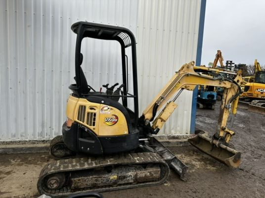 Yanmar VIO25-4 Canopy - Mini pelle: photos 5 Yanmar VIO25-4 Canopy - Mini pelle: photos 5
