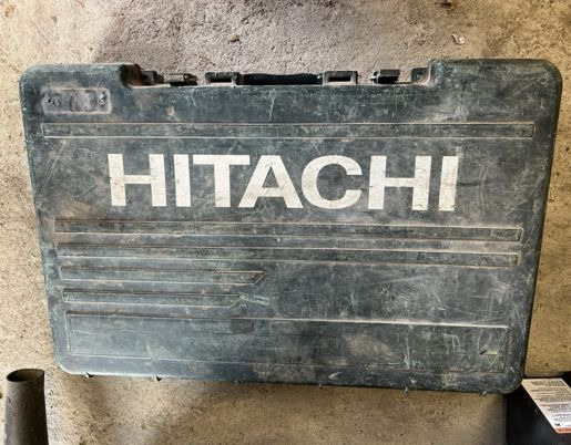 Perforateur / burineur hitachi dh 40 - Équipement de garage: photos 4 Perforateur / burineur hitachi dh 40 - Équipement de garage: photos 4