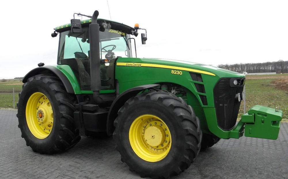 Tracteur agricole John Deere 8230 2009 Rok POWERSHIFT, Nie Malowany, Stan Bardzo Dobry: photos 6 Tracteur agricole John Deere 8230 2009 Rok POWERSHIFT, Nie Malowany, Stan Bardzo Dobry: photos 6