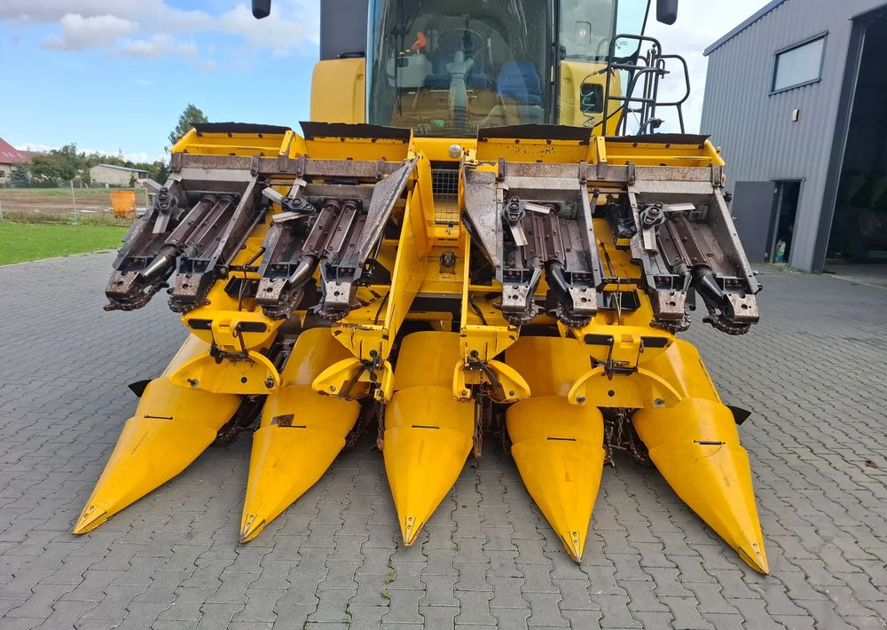 New Holland 8-75 2012 Rok, Przystawka do kukurydzy , Nie malowana, Stan Idealny - Cueilleur de maïs: photos 2 New Holland 8-75 2012 Rok, Przystawka do kukurydzy , Nie malowana, Stan Idealny - Cueilleur de maïs: photos 2