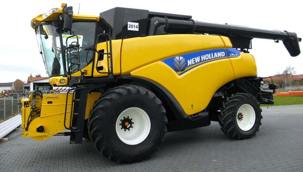 New Holland CR9080 2013 Rok , heder Varifeed 9,15m, Nowsza Wersja, Nie Malowany, Stan Idealny - Moissonneuse-batteuse: photos 1 New Holland CR9080 2013 Rok , heder Varifeed 9,15m, Nowsza Wersja, Nie Malowany, Stan Idealny - Moissonneuse-batteuse: photos 1