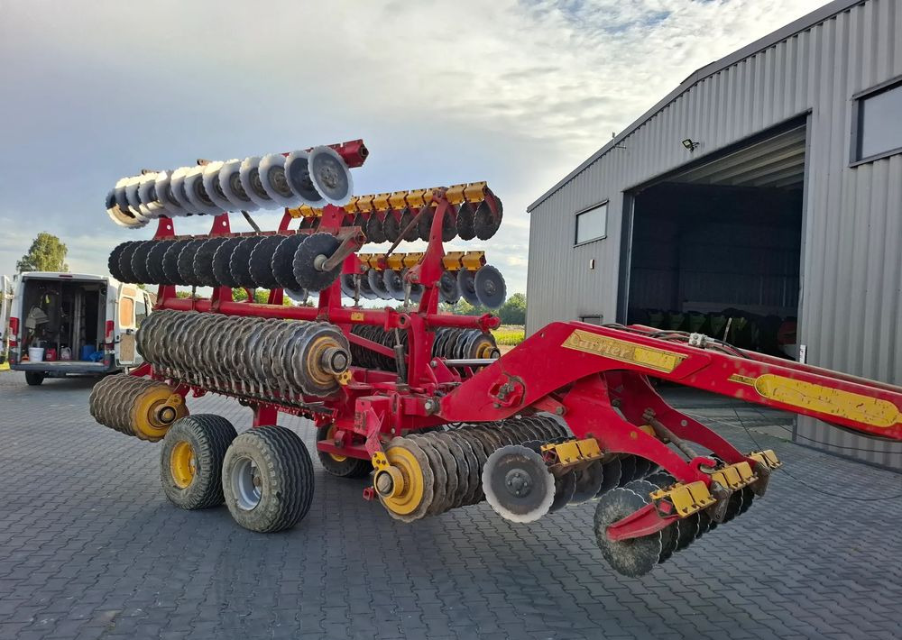 Väderstad Carrier 820 2011 rok , Nowe Talerze , Nie Malowany , Stan Bardzo Dobry - Outils du sol: photos 3 Väderstad Carrier 820 2011 rok , Nowe Talerze , Nie Malowany , Stan Bardzo Dobry - Outils du sol: photos 3