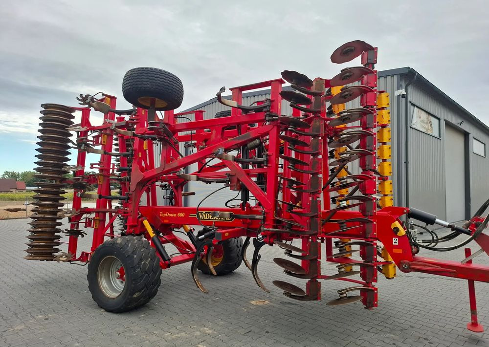Outils du sol Väderstad TOPDOWN 600 2015 Rok, Nie Malowany , Stan Bardzo Dobry: photos 9 Outils du sol Väderstad TOPDOWN 600 2015 Rok, Nie Malowany , Stan Bardzo Dobry: photos 9