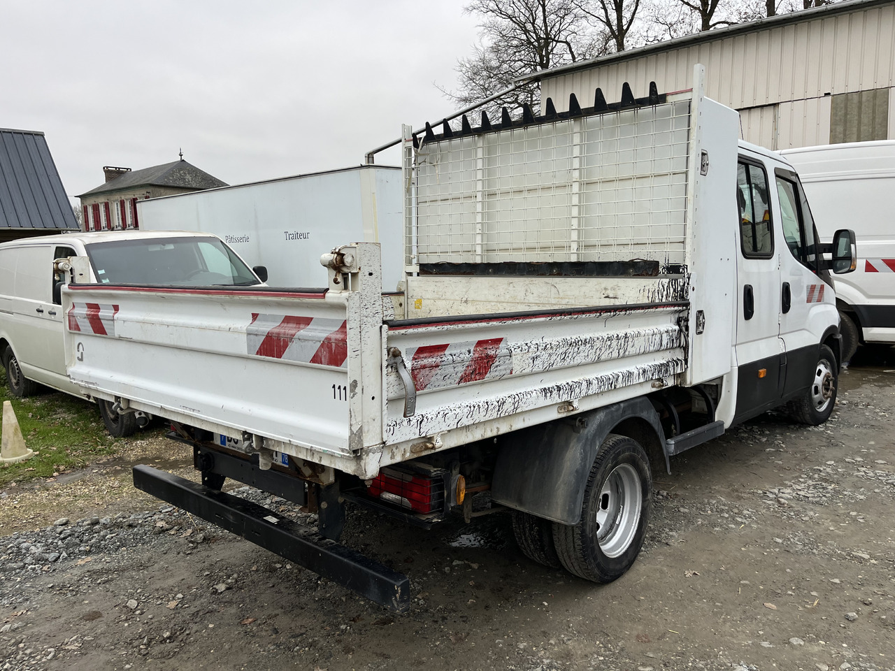 Utilitaire benne Iveco Daily 35-170: photos 8 Utilitaire benne Iveco Daily 35-170: photos 8