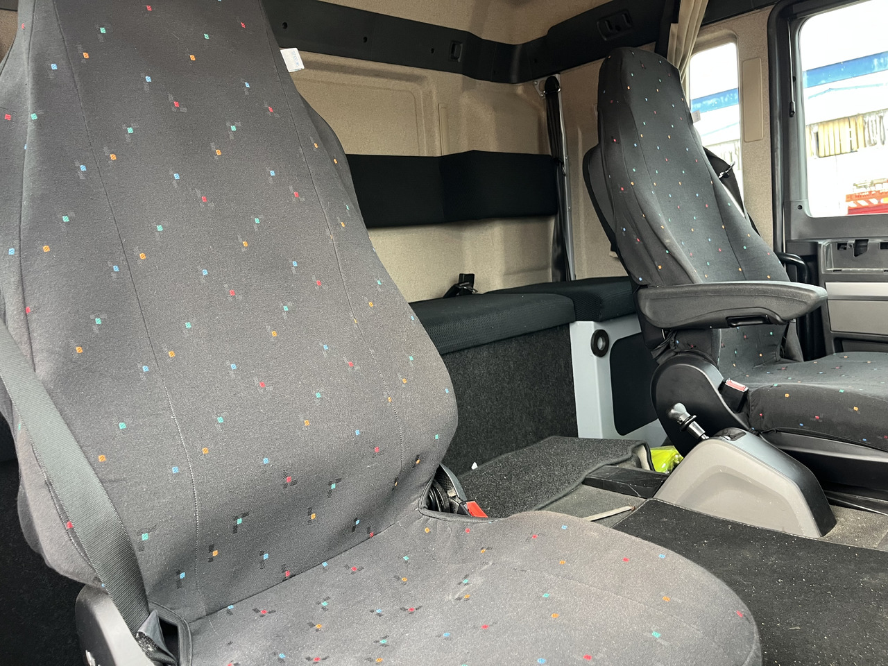 Man Tgl 12.250 plateau dépannage dépanneuse Jige 6 places - Camion porte-voitures: photos 4 Man Tgl 12.250 plateau dépannage dépanneuse Jige 6 places - Camion porte-voitures: photos 4