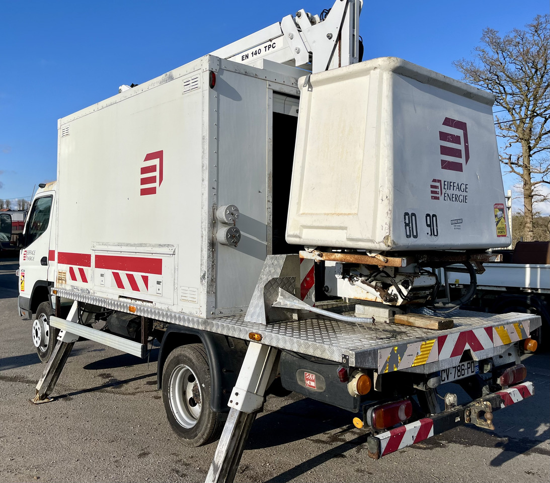 Mitsubishi Canter 7c15 — crédit-bail Mitsubishi Canter 7c15: photos 15